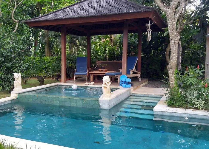 Villa Rumah Isah *