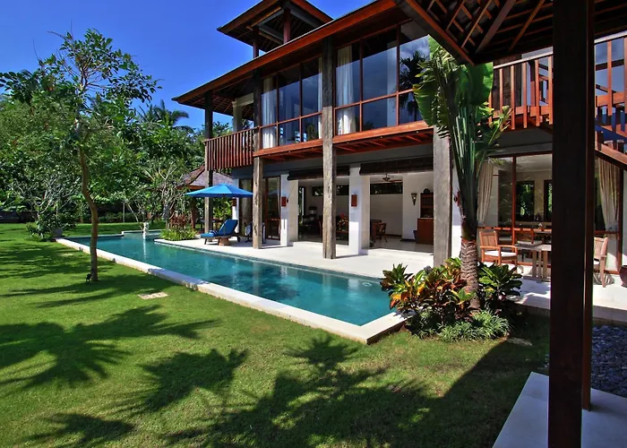 Rumah Isah Villa *